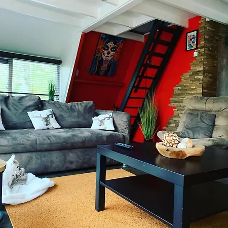 Rustig Gelegen, Comfortabele En Gerenoveerde Tiny House Op Wandelafstand * Durbuy