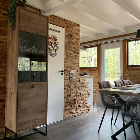 Rustig Gelegen, Comfortabele En Gerenoveerde Tiny House Op Wandelafstand Chalet *